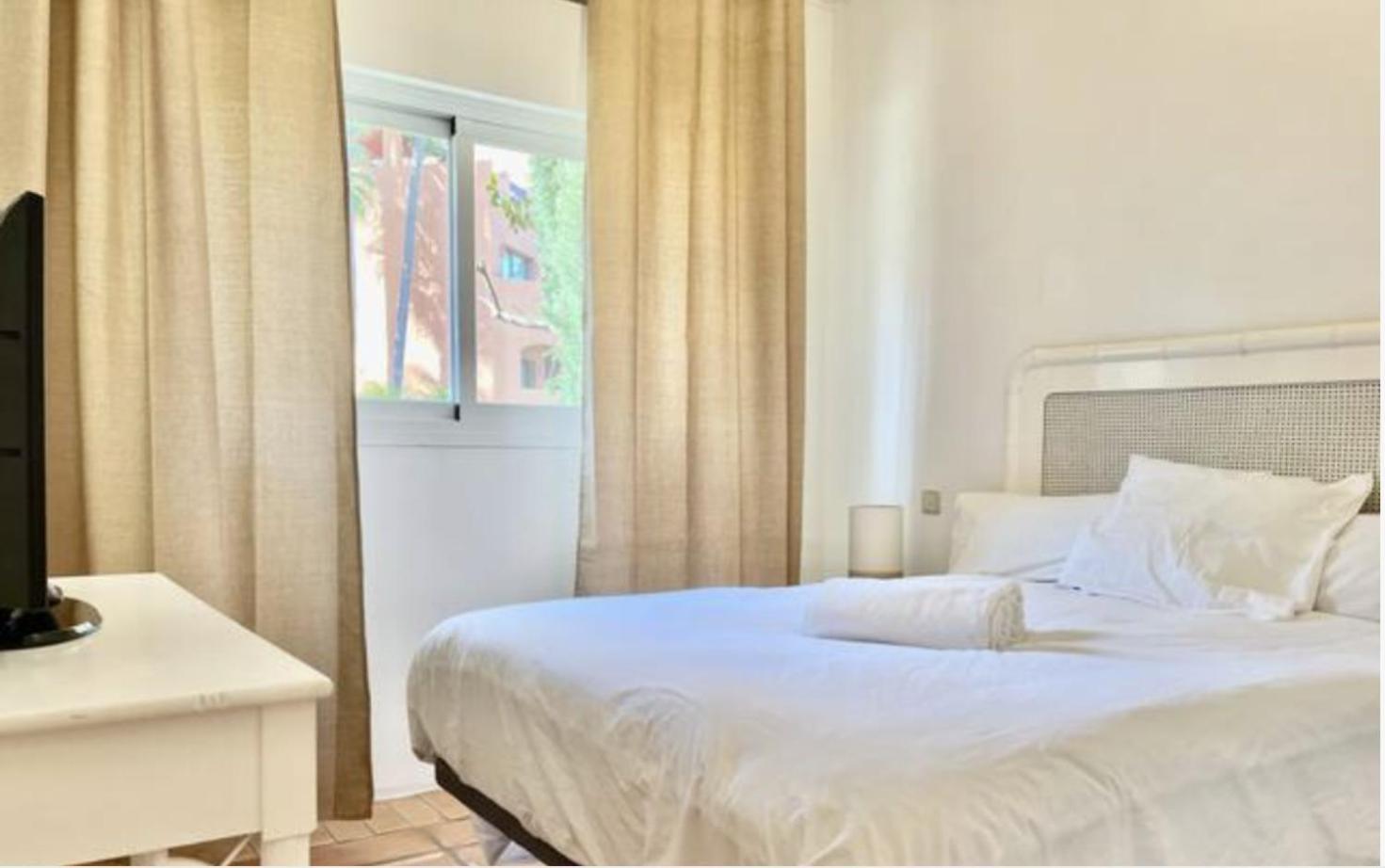 Villa 9 La Alzambra-Puerto Banus 马尔韦利亚 外观 照片