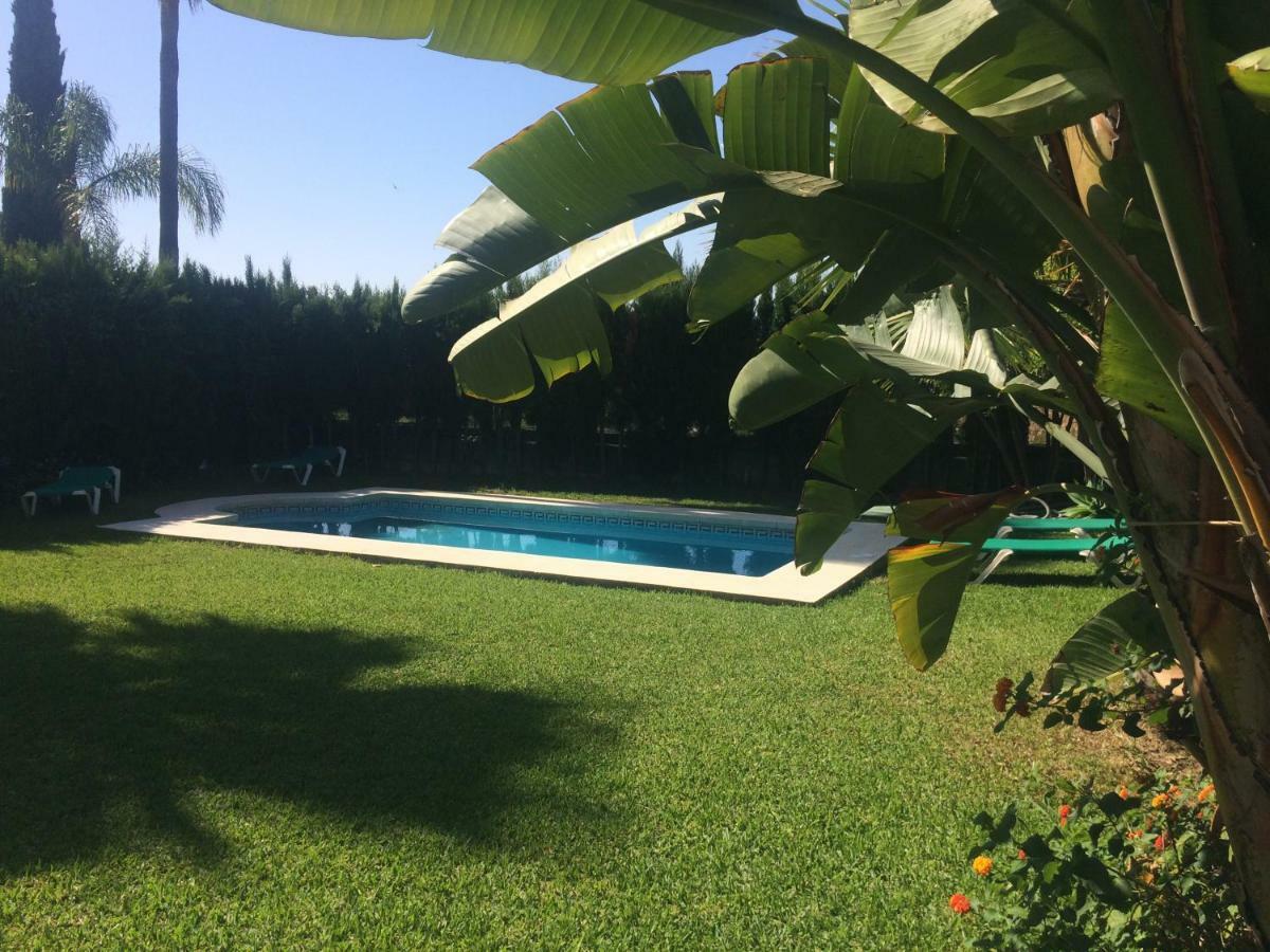 Villa 9 La Alzambra-Puerto Banus 马尔韦利亚 外观 照片