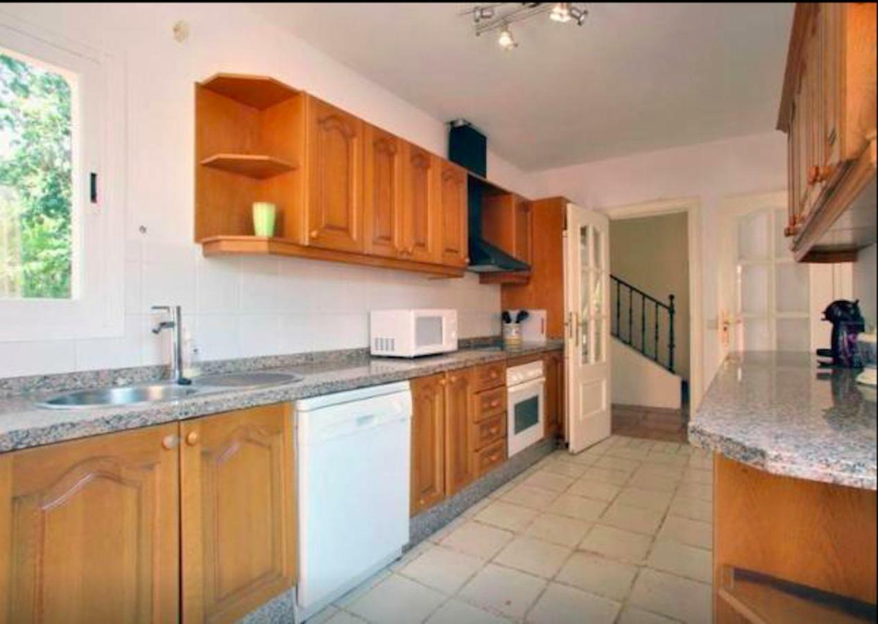 Villa 9 La Alzambra-Puerto Banus 马尔韦利亚 外观 照片