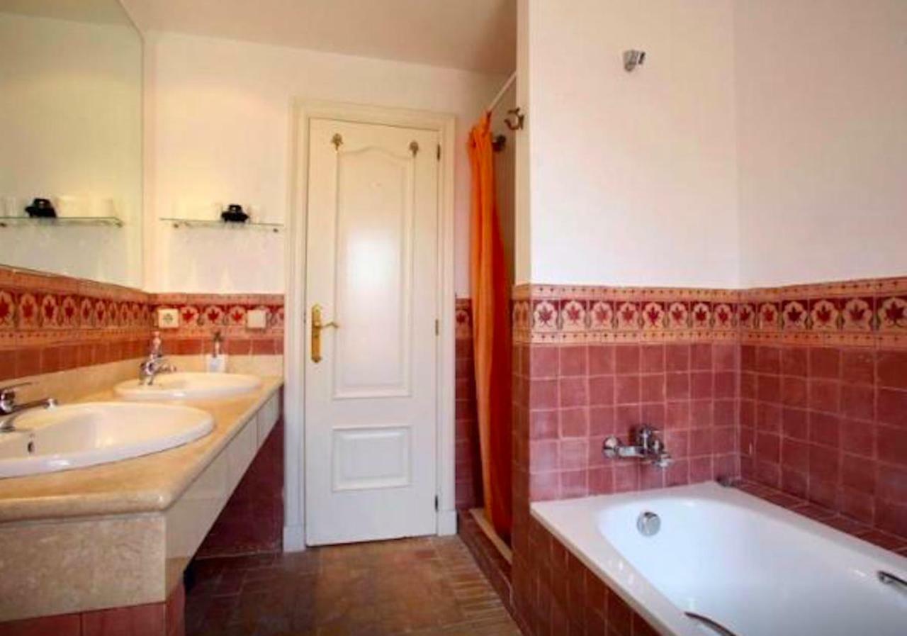 Villa 9 La Alzambra-Puerto Banus 马尔韦利亚 外观 照片